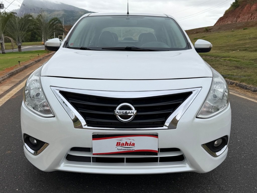 Nissan VERSA SV 1.6 16V FlexStart 4p Aut.
