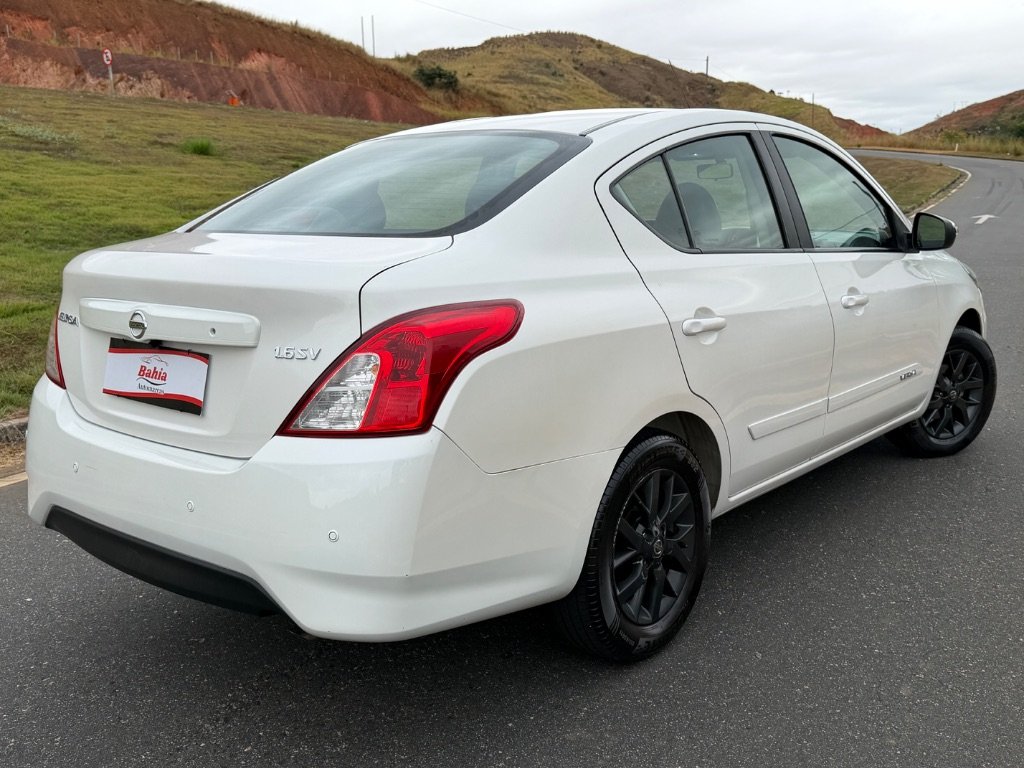 Nissan VERSA SV 1.6 16V FlexStart 4p Aut.