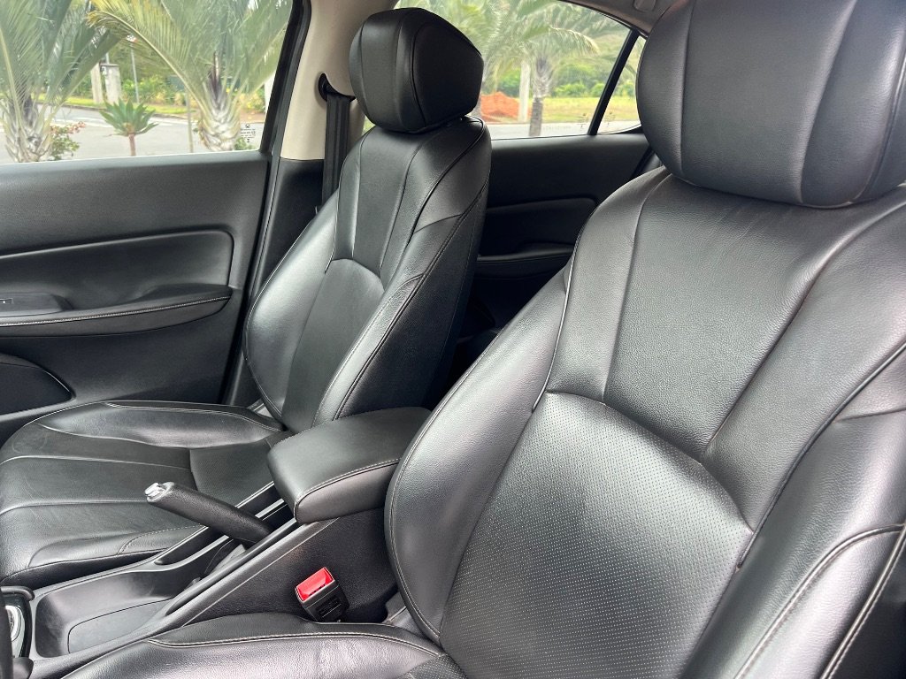 Honda CITY Sedan Touring 1.5 Flex 16V 4p Aut.