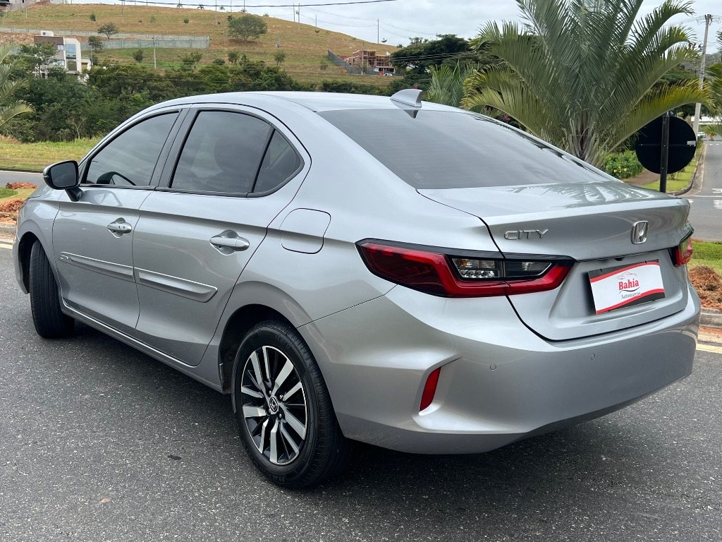 Honda CITY Sedan Touring 1.5 Flex 16V 4p Aut.