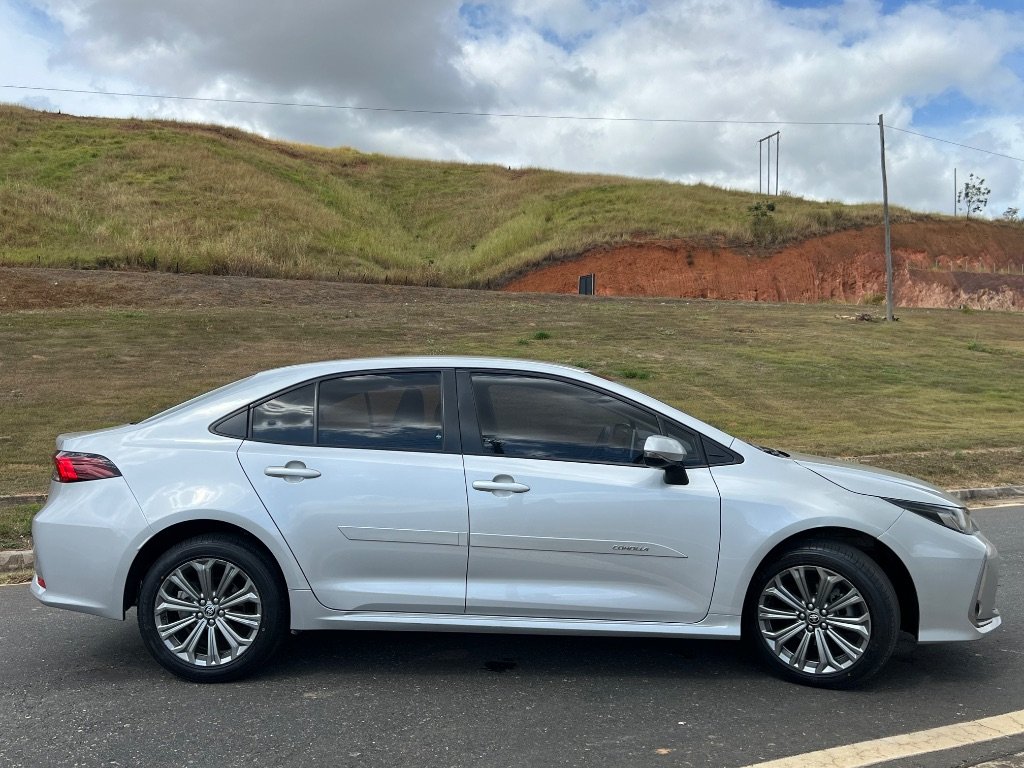 Toyota Corolla XEi 2.0 Flex 16V Aut.