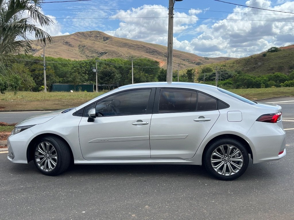 Toyota Corolla XEi 2.0 Flex 16V Aut.