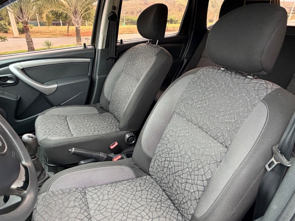 Renault DUSTER Expression 1.6 Hi-Flex 16V Mec.