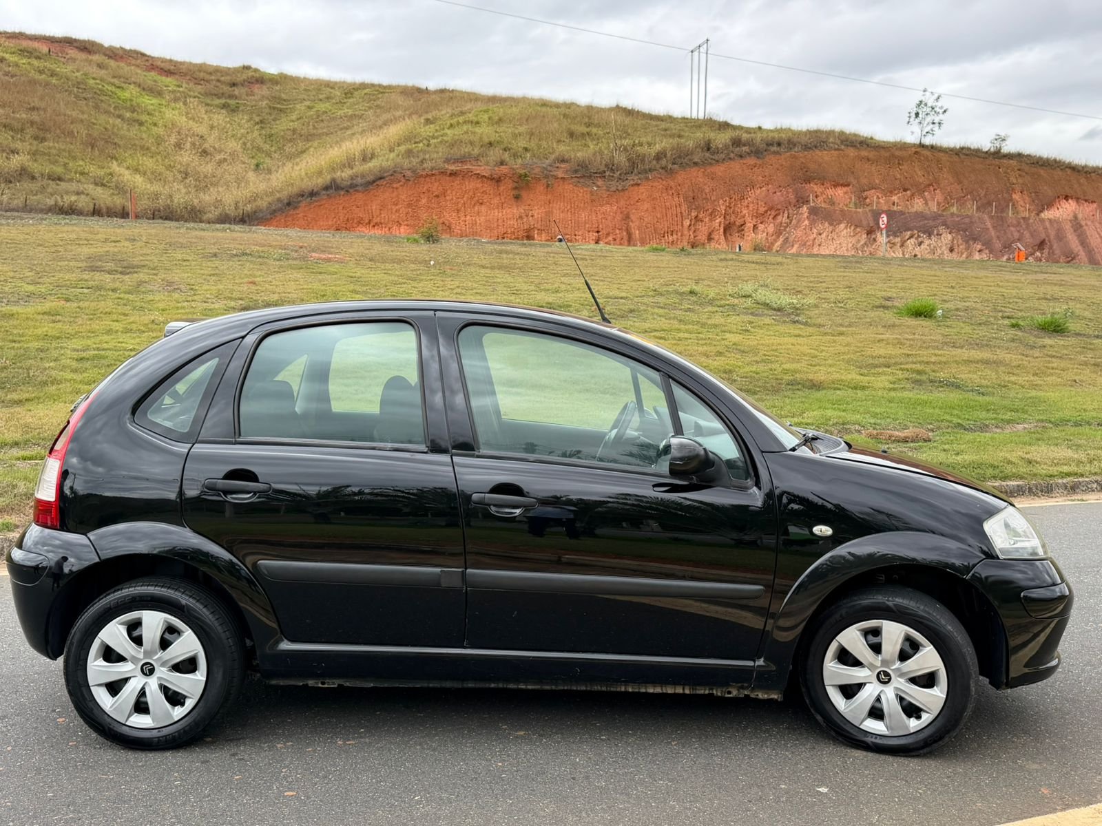 CITROEN C3 GLX 1.4/ GLX Sonora 1.4 Flex 8V 5p