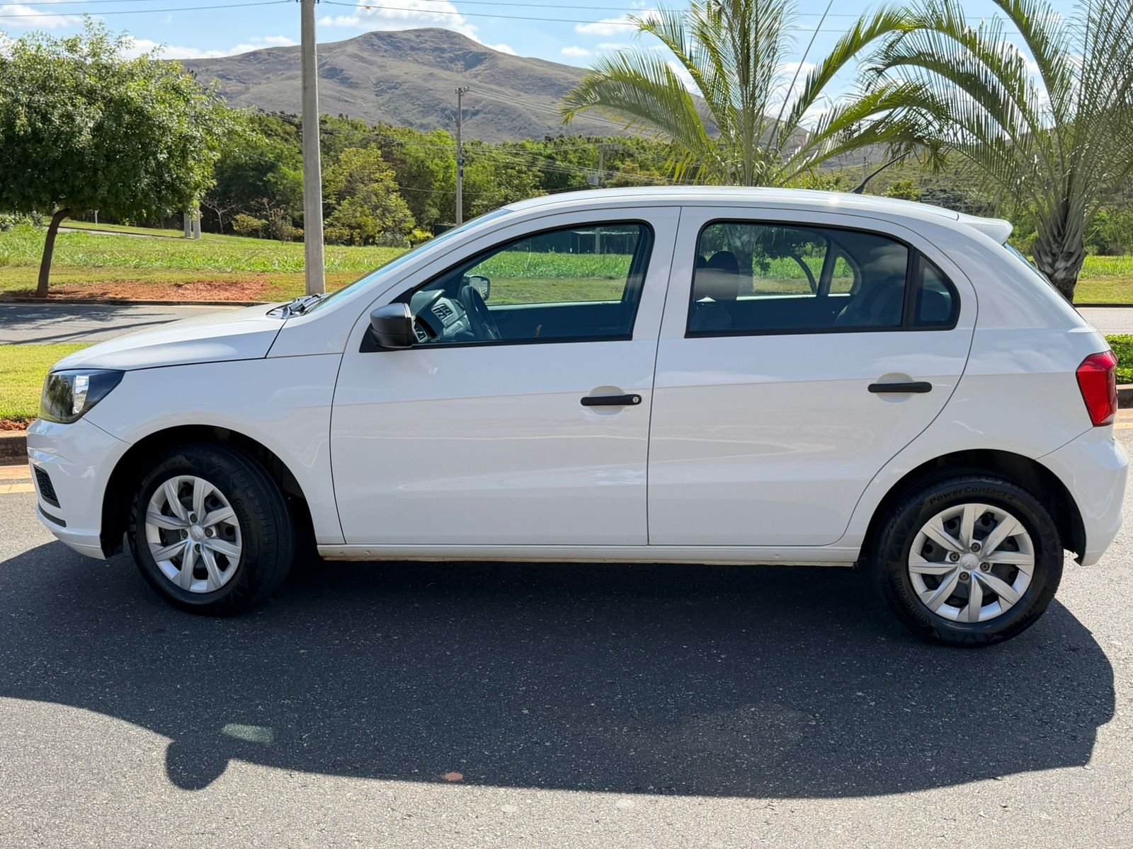 VW - VOLKSWAGEN Gol 1.6 MSI Flex 8V 5p