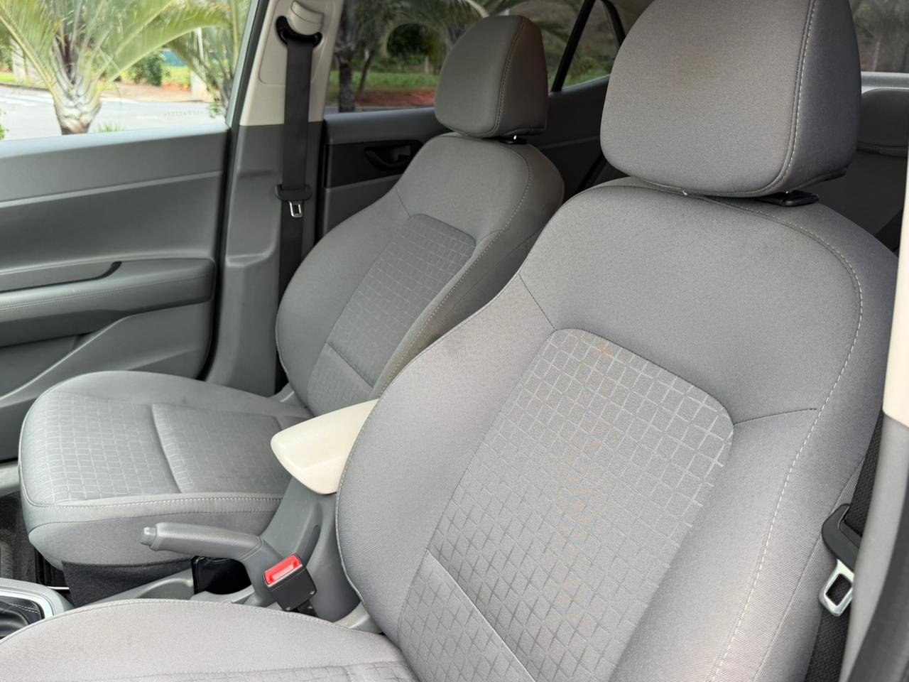 Hyundai HB20S Limited 1.0 TB Flex 12V Aut.