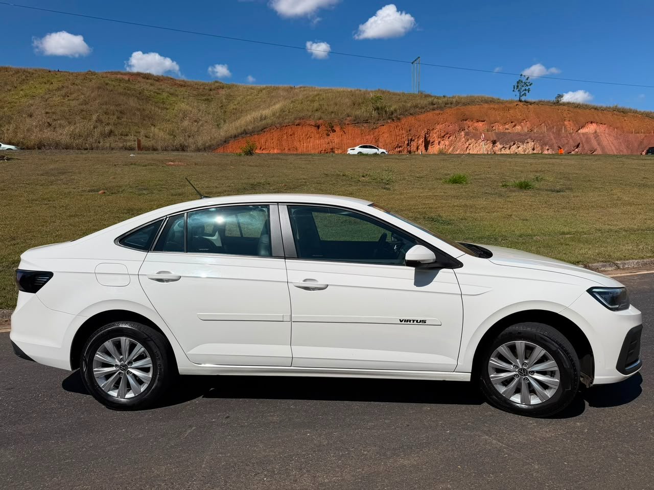 VW - VOLKSWAGEN VIRTUS TSI 1.0 Flex 12V 4p Aut.