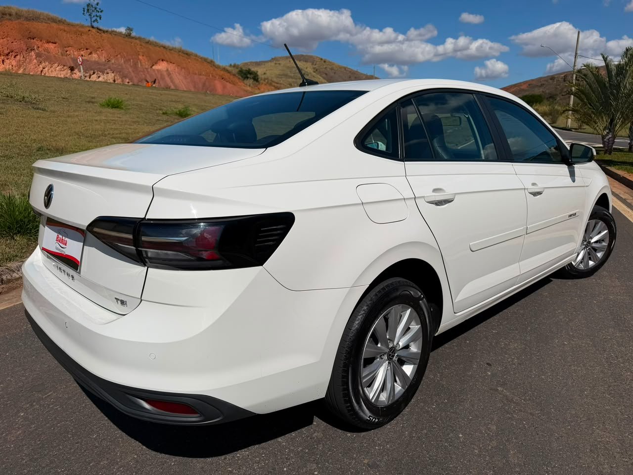 VW - VOLKSWAGEN VIRTUS TSI 1.0 Flex 12V 4p Aut.